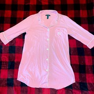 Women’s vintage Ralph Lauren intimates button down sleep shirt! Size-Large